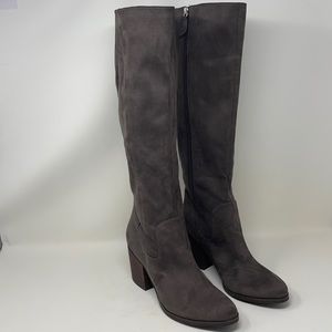 ABOUND heeled boots! New!